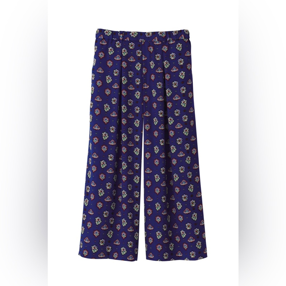 Celia Birtwell x Uniqlo wide legged cropped pants with blue flower print size S